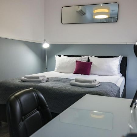 Leo Apartments Main Square Краков Экстерьер фото