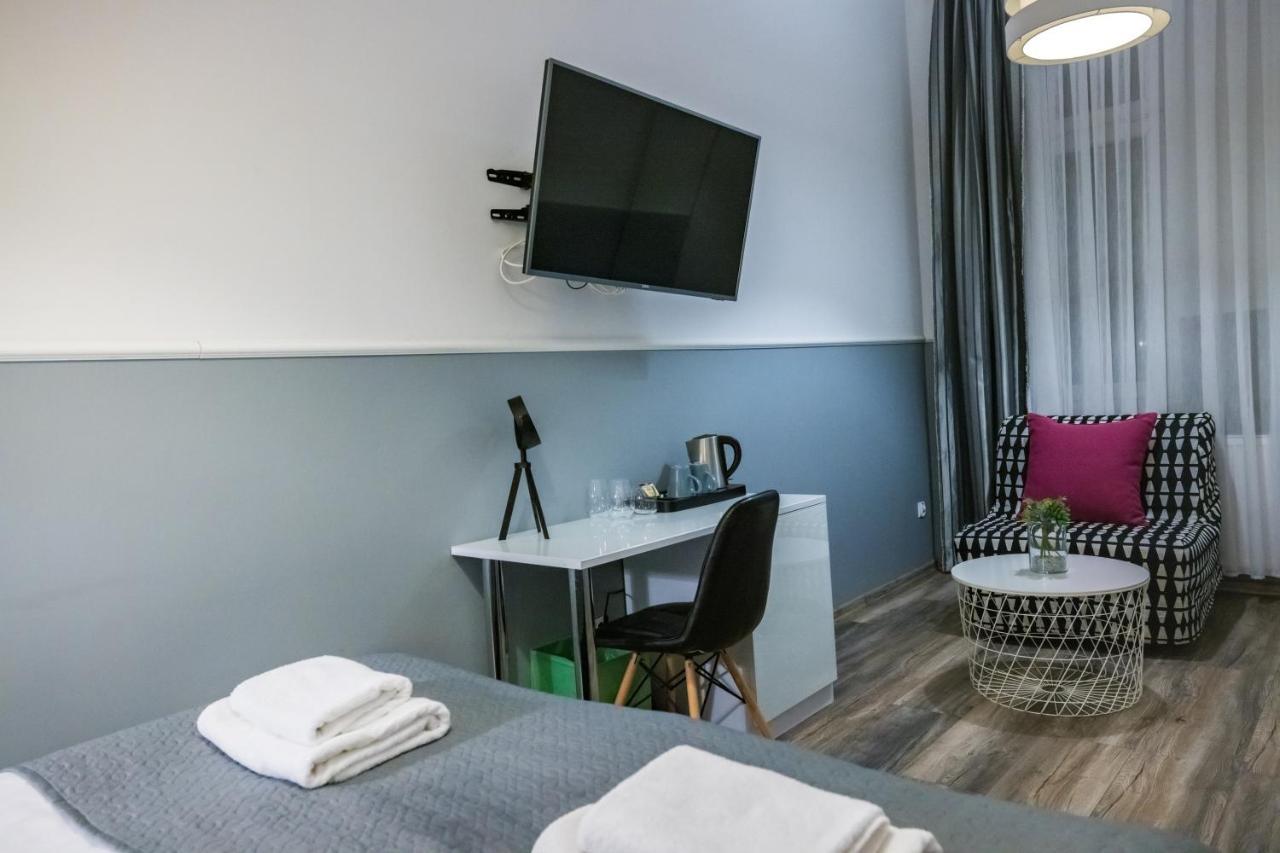 Leo Apartments Main Square Краков Экстерьер фото