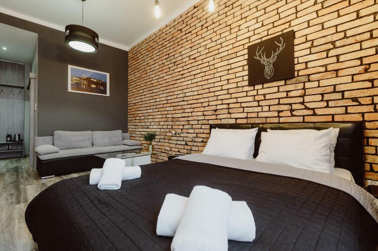Leo Apartments Main Square Краков Экстерьер фото